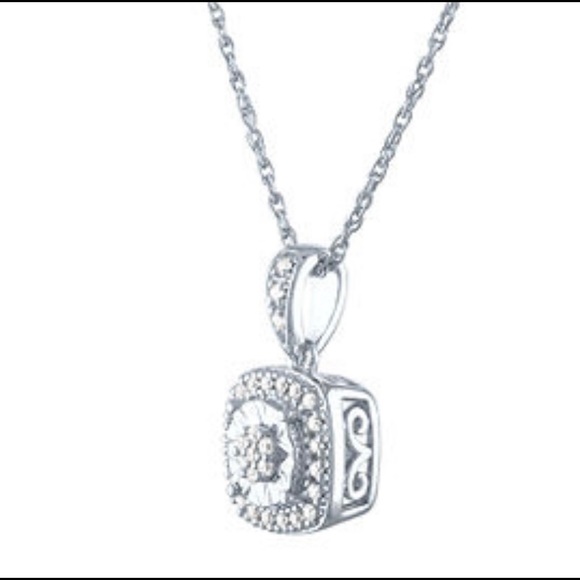 ✨Just in✨ SS diamond pendant - Picture 3 of 3